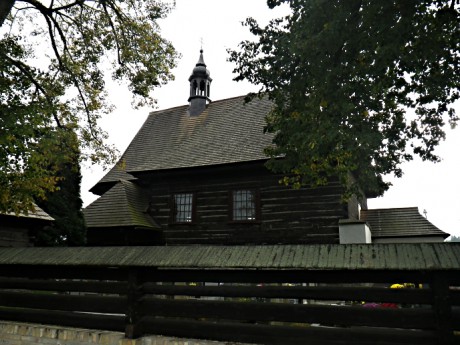 Kostel sv. Mikuláše - VELINY