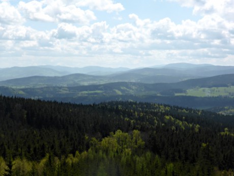 Pohled z rozhledny na Borůvkové hoře 2