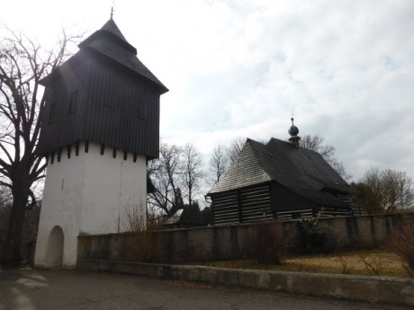 Slavoňov - dřevěný kostel sv. Jana Křtitele 