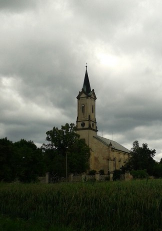 Novorománský kostel, Chleby