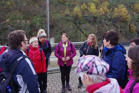 Týnec nad Labem - pokyny pro 24 zúčastněných turistů