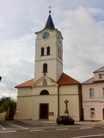 Kostel svatého Mikuláše v Týništi
