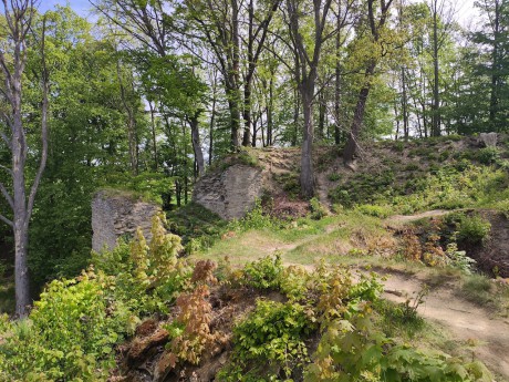 Zřcenina hradu u Juránkovy vyhlídky