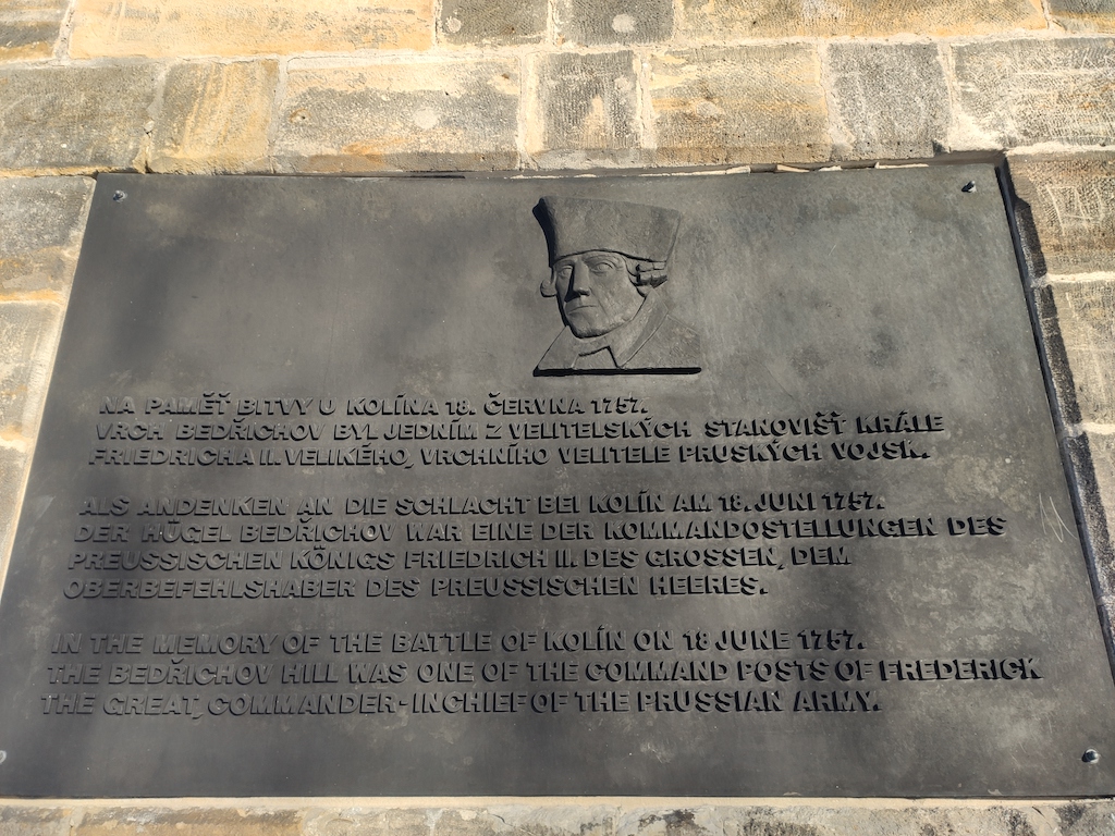 03  Vrch Bedřichov – památník bitvy u Kolína r. 1757 