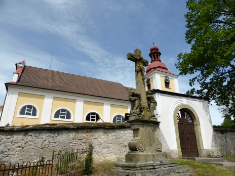 Kostel Proměnění Páně ve Slatině nad Zdobnicí