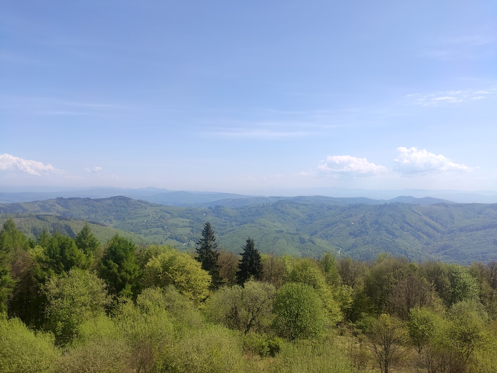 04 Velký Lopeník (911 m n. m.) – výhled z rozhledny