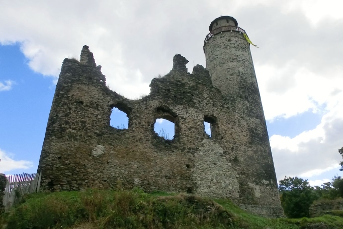 Hrad Sukoslav - České středohoří