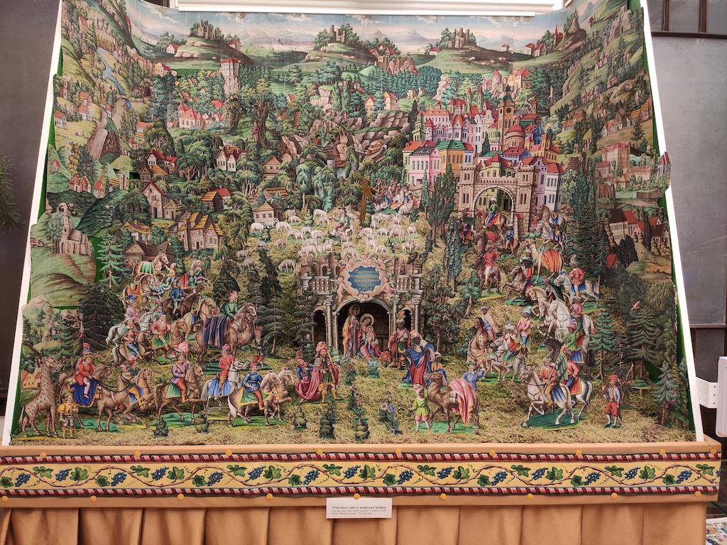 31a Výstava betlémů - Tříkrálový lidový malovaný betlém