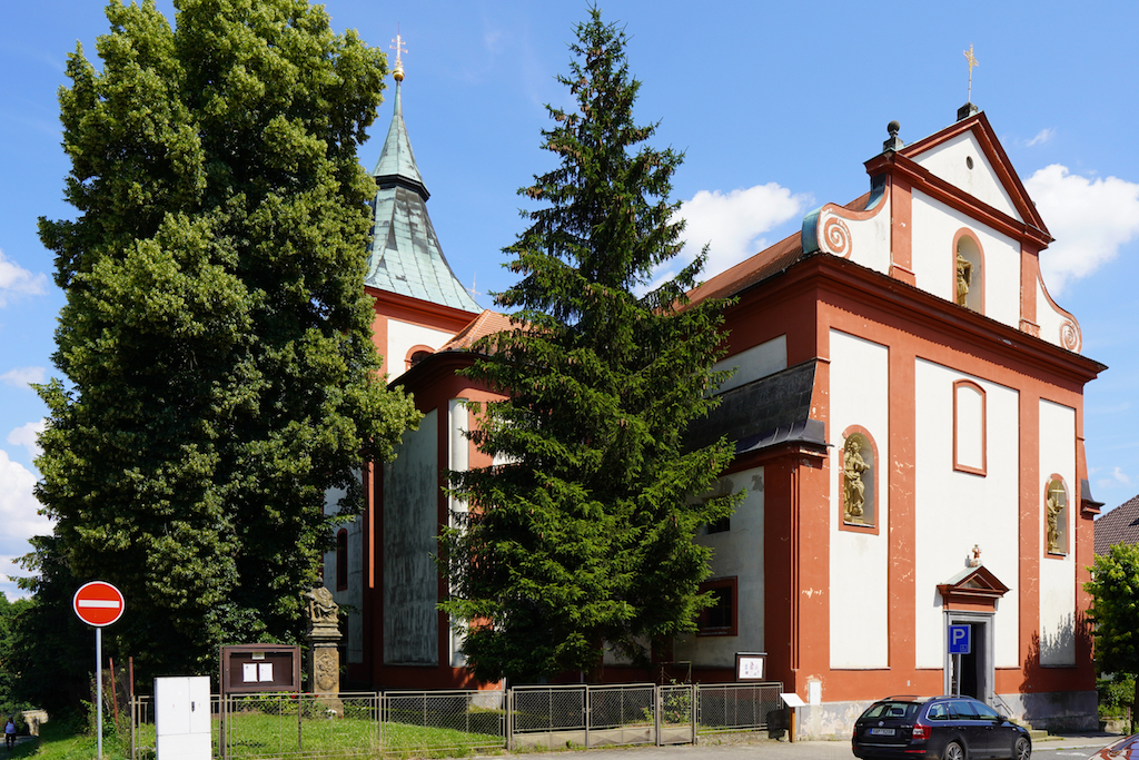39 Doksy - kostel sv. Bartoloměje a Panny Marie Montserratské