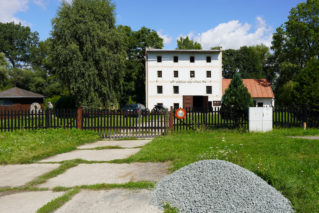 16 – Josefov VI.