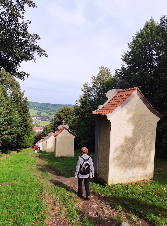 30 Křížová cesta na Křížové hoře iI