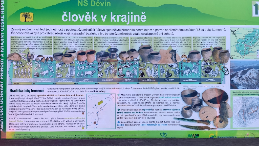 35 Pálava je nepřetržitě osídlena už od doby kamenné