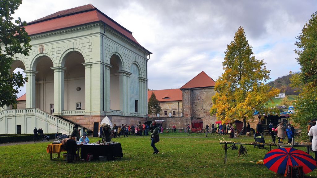 49 Jičín – Valdštejnská lodžie I