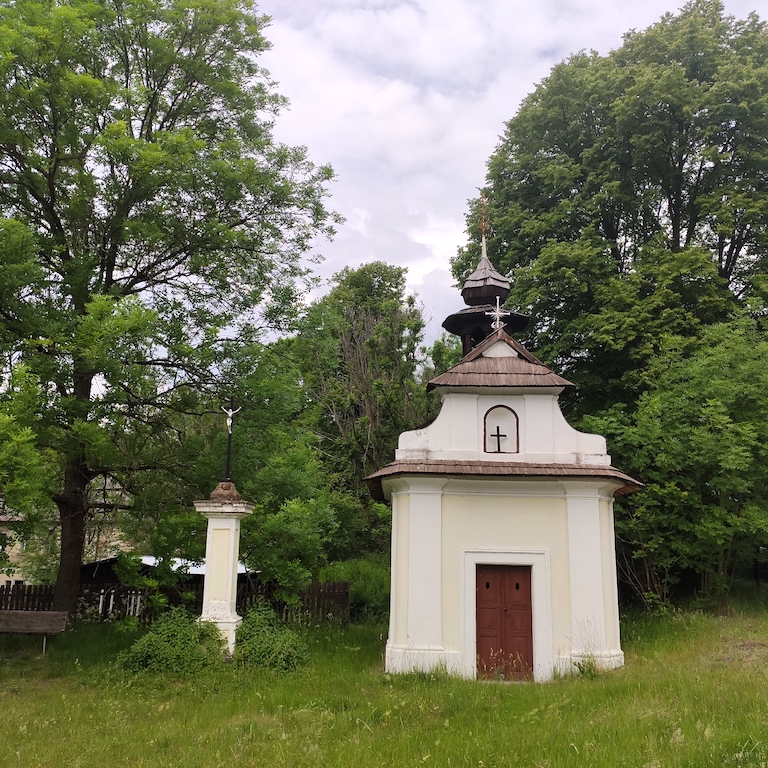 10 Břehyně – kaple sv. Vavřince